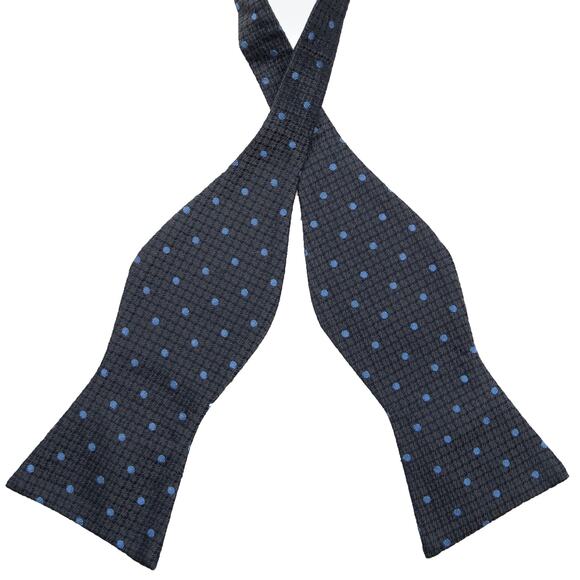 Daniel Cremieux Gray Polka Dot 100% Silk Self Tie Bow Tie Bowtie - Picture 2 of 8